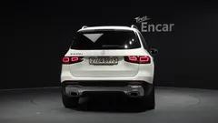 2023 Mercedes-Benz GLB-Class GLB200 d — фото 4