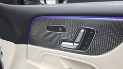 2023 Mercedes-Benz GLB-Class GLB200 d — фото 18