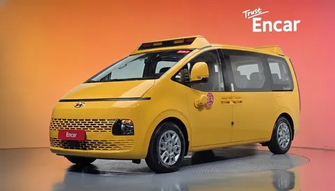 2024 Hyundai Staria L3.5  Kinder Safety Car