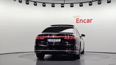 2021 Audi A8 55 TFSI Quattro LWB — фото 4