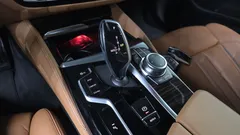 2022 BMW 5-Series 520i M Sport — фото 9