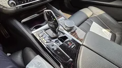 2022 BMW 5-Series 520i M Sport — фото 6