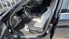 2022 BMW 5-Series 520i M Sport — фото 10
