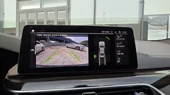 2022 BMW 5-Series 520i M Sport — фото 15