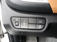2023 Kia Seltos Gasoline 1.6 Turbo 2WD — фото 17