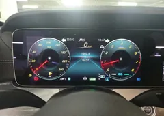 2022 Mercedes-Benz E-Class E350 4MATIC AMG Line — фото 7