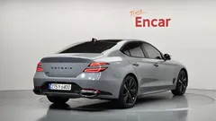 2023 Genesis G70 Gasoline 2.0T 2WD — фото 2