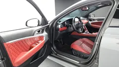 2023 Genesis G70 Gasoline 2.0T 2WD — фото 10