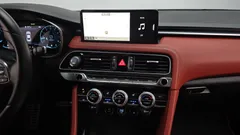 2023 Genesis G70 Gasoline 2.0T 2WD — фото 17