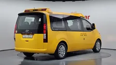 2022 Hyundai Staria L3.5 Kinder Safety Car — фото 2