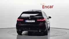 2022 BMW 1-Series 120i Sports — фото 4