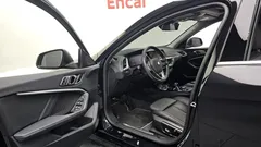 2022 BMW 1-Series 120i Sports — фото 10