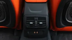 2022 BMW 2-Series M235i xDrive — фото 16