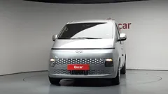 2023 Hyundai Staria Tourer 9-Seater — фото 3