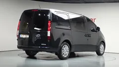 2022 Hyundai Staria L3.5 Cargo 5-Seater — фото 2