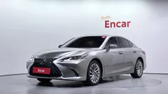2023 Lexus ES Luxury Plus — фото 1