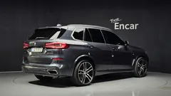 2022 BMW X5 M50i — фото 2