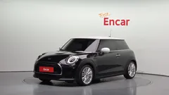 2023 Mini Cooper Classic — фото 1