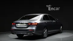 2023 Mercedes-Benz E-Class E250 AMG Line — фото 2