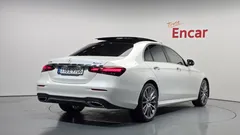 2022 Mercedes-Benz E-Class E350 4MATIC AMG Line — фото 2