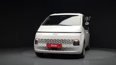 2022 Hyundai Staria Cargo 5-Seater — фото 3