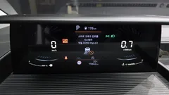 2022 Hyundai Staria Cargo 5-Seater — фото 8