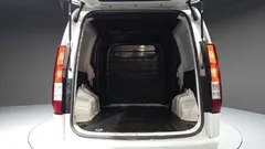 2022 Hyundai Staria Cargo 5-Seater — фото 20