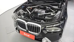 2023 BMW X7 xDrive 40i Design Pure Excellence 6-Seater — фото 6