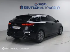 2022 Kia K3 1.6 Turbo GT 5Door — фото 2