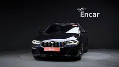 2022 BMW 5-Series 530i M Sport Package — фото 3