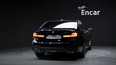 2022 BMW 5-Series 530i M Sport Package — фото 4