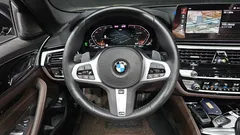 2022 BMW 5-Series 530i M Sport Package — фото 17