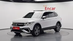2023 Volkswagen Tiguan 2.0 TSI Prestige — фото 1