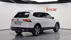 2023 Volkswagen Tiguan 2.0 TSI Prestige — фото 2