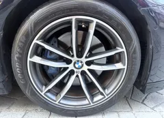 2023 BMW 5-Series 520i M Sport — фото 5