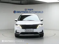 2023 Kia Carnival Diesel 9-Seater Prestige — фото 3