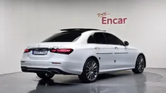 2022 Mercedes-Benz E-Class E350 4MATIC AMG Line — фото 2