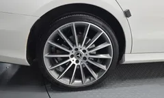 2022 Mercedes-Benz E-Class E350 4MATIC AMG Line — фото 5
