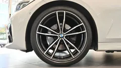2022 BMW 3-Series 320i M Sport — фото 5
