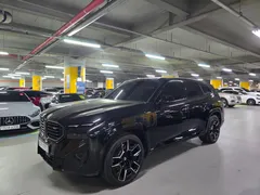 2023 BMW XM 4.4, чёрный — фото 2