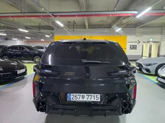 2023 BMW XM 4.4, чёрный — фото 5