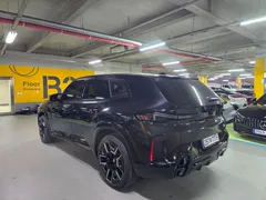 2023 BMW XM 4.4, чёрный — фото 6