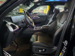 2023 BMW XM 4.4, чёрный — фото 17