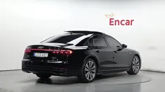 2023 Audi A8 50 TDI Quattro Premium — фото 2