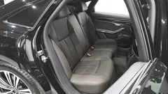 2023 Audi A8 50 TDI Quattro Premium — фото 12
