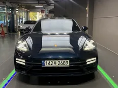 2023 Porsche Panamera 2.9 AWD Platinum Edition — фото 4