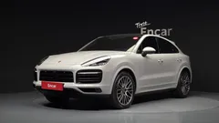 2023 Porsche Cayenne 3.0 COUPE PLATINUM EDITION — фото 1
