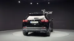 2023 Mercedes-Benz GLA-Class GLA250 4MATIC — фото 4