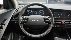 2022 Kia Niro Signature — фото 12