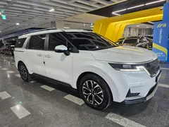 2023 Kia Carnival Diesel 9-Seater Noblesse — фото 3